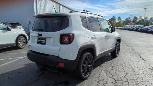 2017 Jeep Renegade Altitude