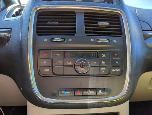 2011 Dodge Grand Caravan Crew
