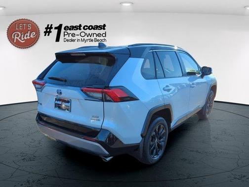 2024 Toyota RAV4 Hybrid XSE