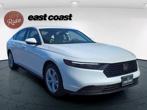 Platinum White Pearl 2026 Honda Accord LX