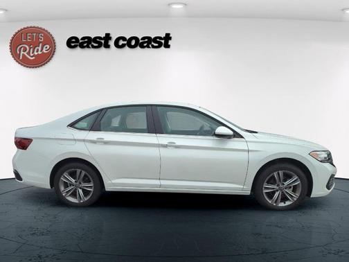 2022 Volkswagen Jetta 1.5T SE
