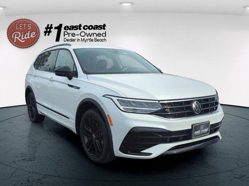 2022 Volkswagen Tiguan 2.0T SE R-Line Black