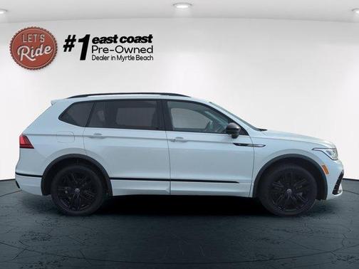 2022 Volkswagen Tiguan 2.0T SE R-Line Black