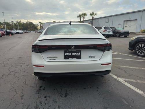 Platinum White Pearl 2024 Honda Accord Hybrid Sport
