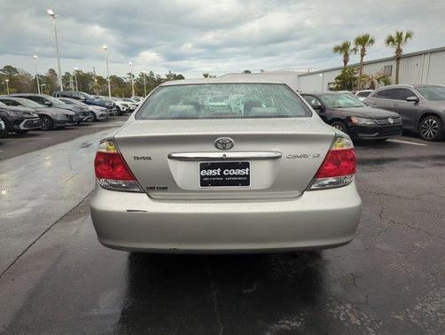 2006 Toyota Camry LE