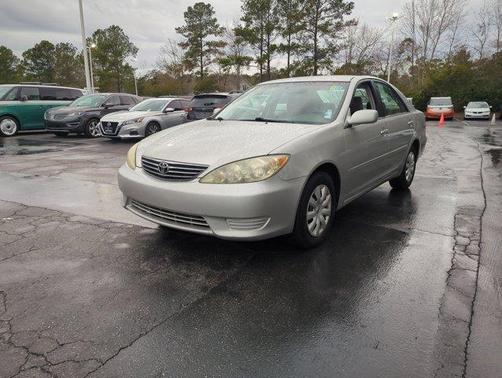 2006 Toyota Camry LE