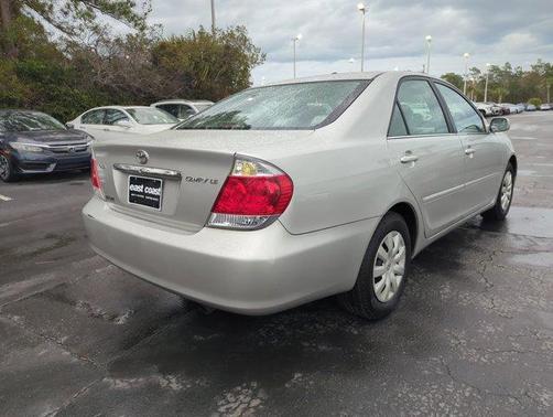 2006 Toyota Camry LE