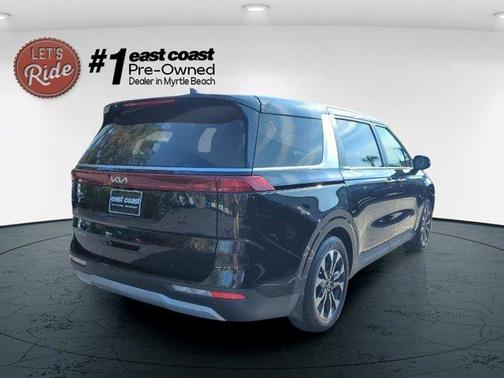 2024 Kia Carnival EX