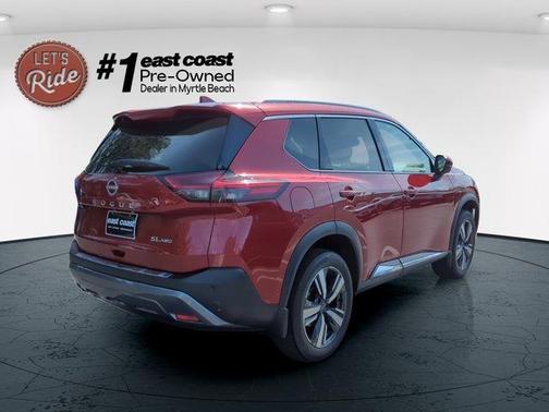 2022 Nissan Rogue SL