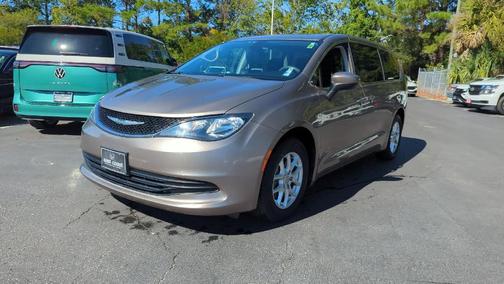 2017 Chrysler Pacifica Touring
