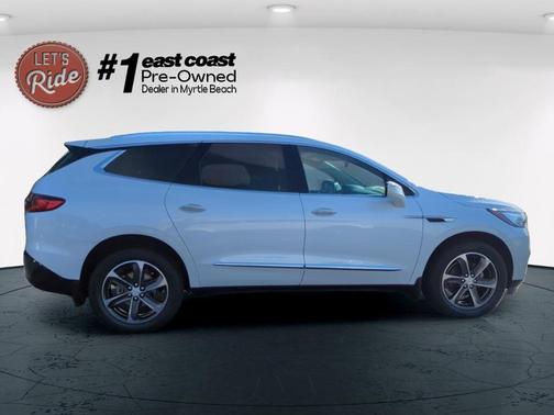 2021 Buick Enclave Essence