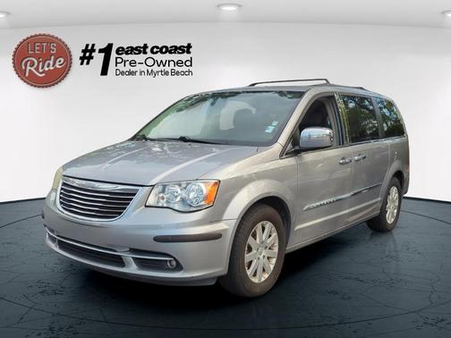 2013 Chrysler Town & Country Touring