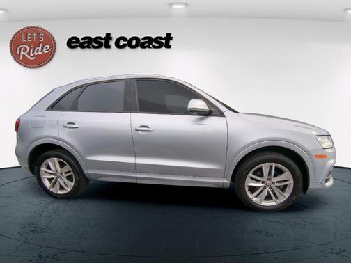 2017 Audi Q3 2.0T Premium