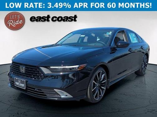 Crystal Black Pearl 2026 Honda Accord Hybrid Touring