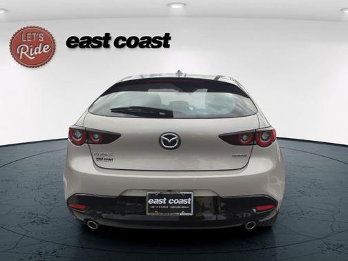 2024 Mazda Mazda3 FWD w/Premium Package