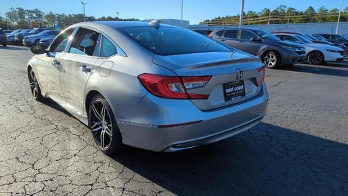 2022 Honda Accord Hybrid Touring
