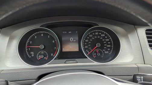 2015 Volkswagen Golf Auto TSI SE