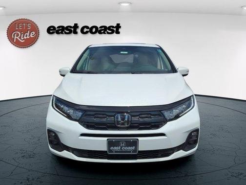 Platinum White Pearl 2026 Honda Odyssey EX-L