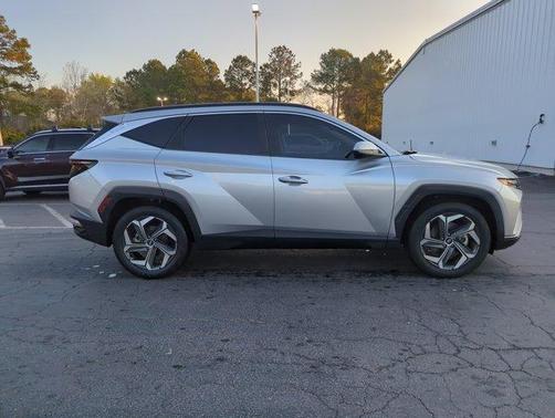 Shimmering Silver 2022 Hyundai TUCSON SEL