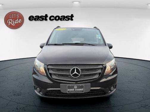 2017 Mercedes-Benz Metris Base