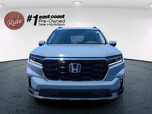 Sonic Gray Pearl 2025 Honda Pilot Touring