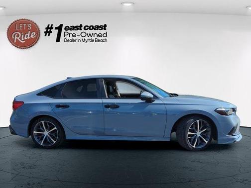 2022 Honda Civic Touring