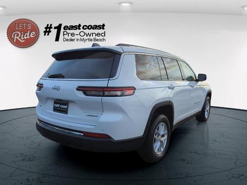 2022 Jeep Grand Cherokee L Laredo
