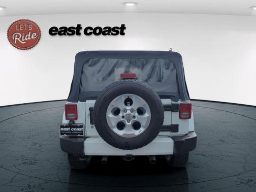 2012 Jeep Wrangler Sahara