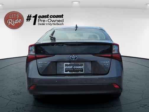 2019 Toyota Prius XLE