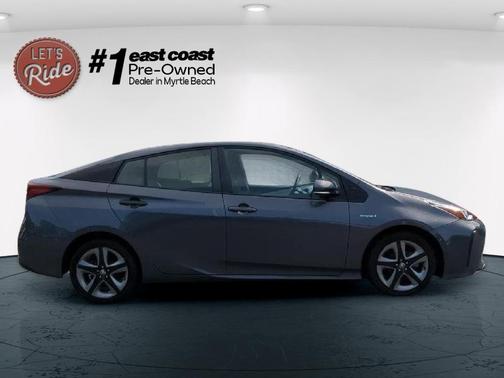 2019 Toyota Prius XLE