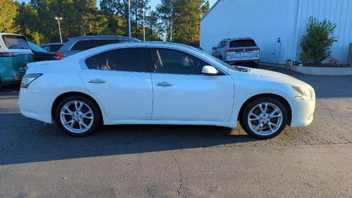2014 Nissan Maxima SV