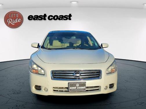 2014 Nissan Maxima SV