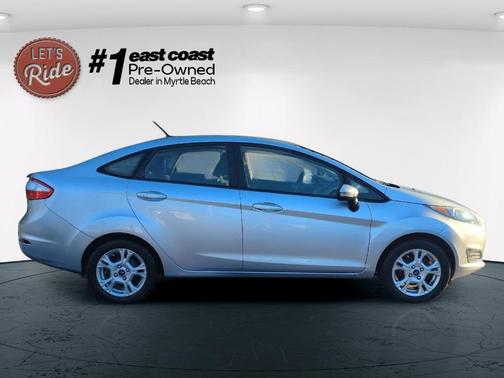 2015 Ford Fiesta SE