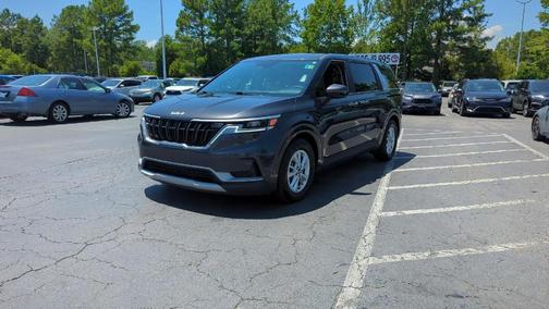 2023 Kia Carnival LX