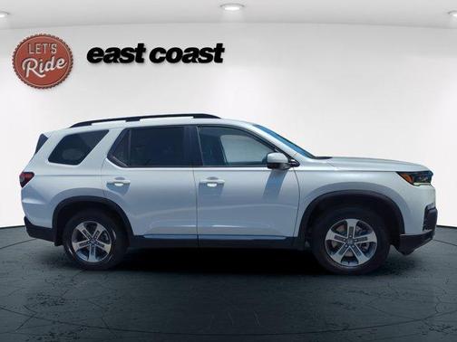 Platinum White Pearl 2026 Honda Pilot EX-L