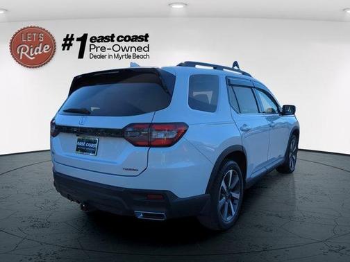 Platinum White Pearl 2023 Honda Pilot Touring
