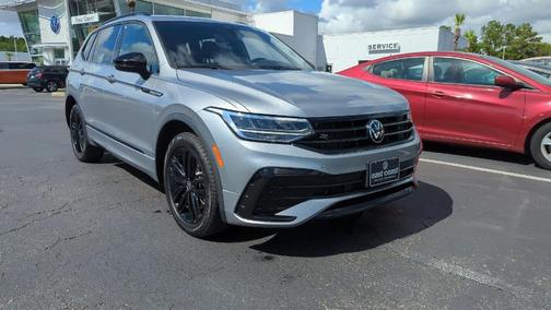 2022 Volkswagen Tiguan 2.0T SE R-Line Black