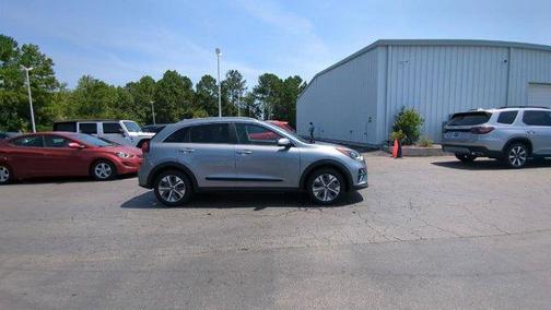 2022 Kia Niro EV EX