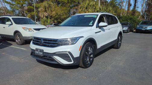 2022 Volkswagen Tiguan 2.0T SE