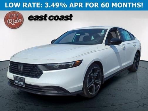 Platinum White Pearl 2026 Honda Accord Hybrid Sport