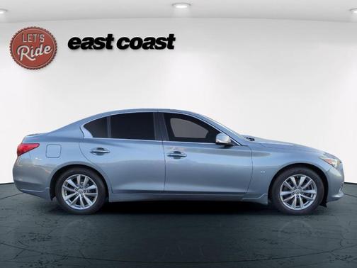 2014 INFINITI Q50 Premium