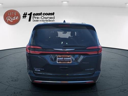 2022 Chrysler Pacifica Limited