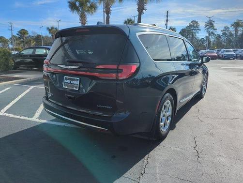 2022 Chrysler Pacifica Limited