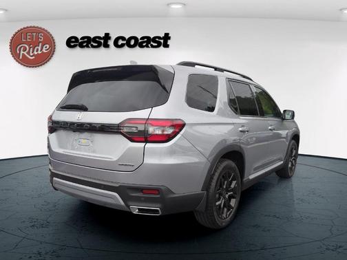 2025 Honda Pilot Touring+