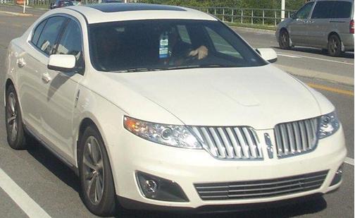 2009 Lincoln MKS Base