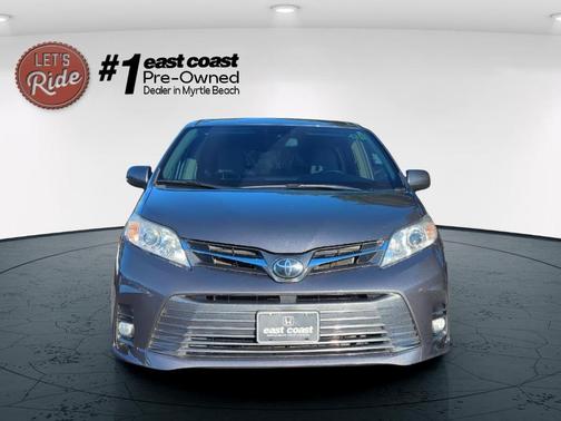 2019 Toyota Sienna Limited Premium