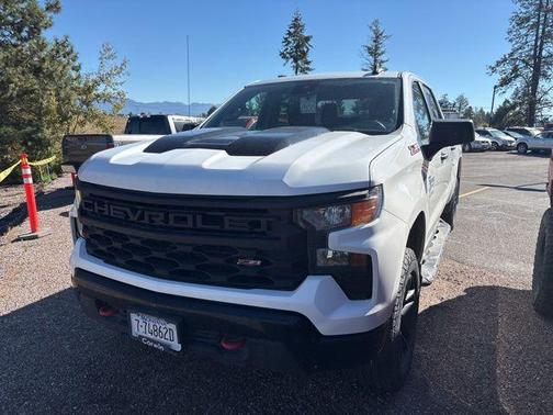 2022 Chevrolet Silverado 1500 Custom Trail Boss