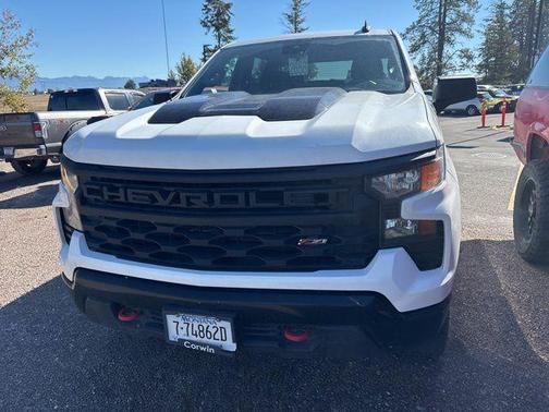 2022 Chevrolet Silverado 1500 Custom Trail Boss