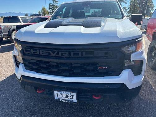 2022 Chevrolet Silverado 1500 Custom Trail Boss