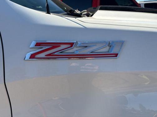 2022 Chevrolet Silverado 1500 Custom Trail Boss